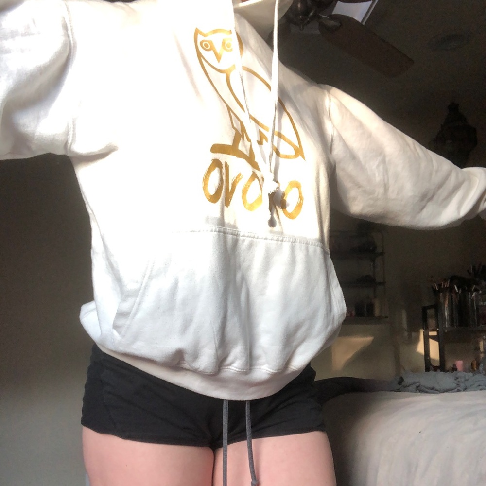 OVO white sweatshirt